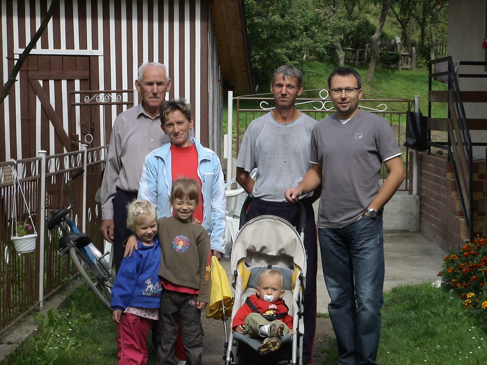 E1. S naší rodinkou v Olejníkově v září 2009